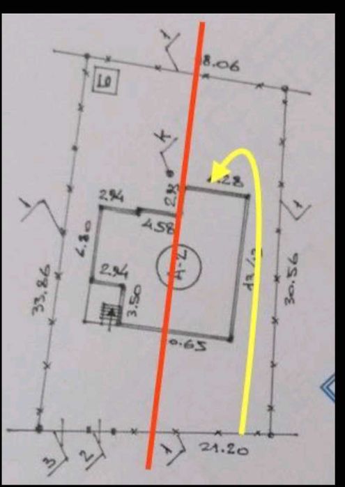Продається 1/2 особняка Винники