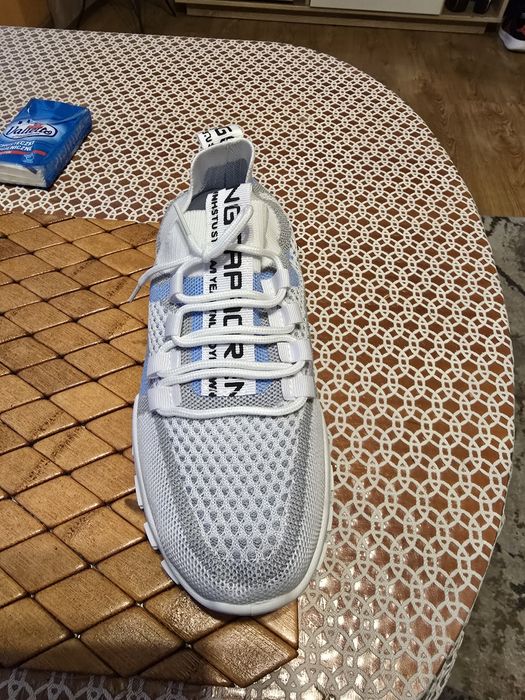 Adidasy damskie nowe