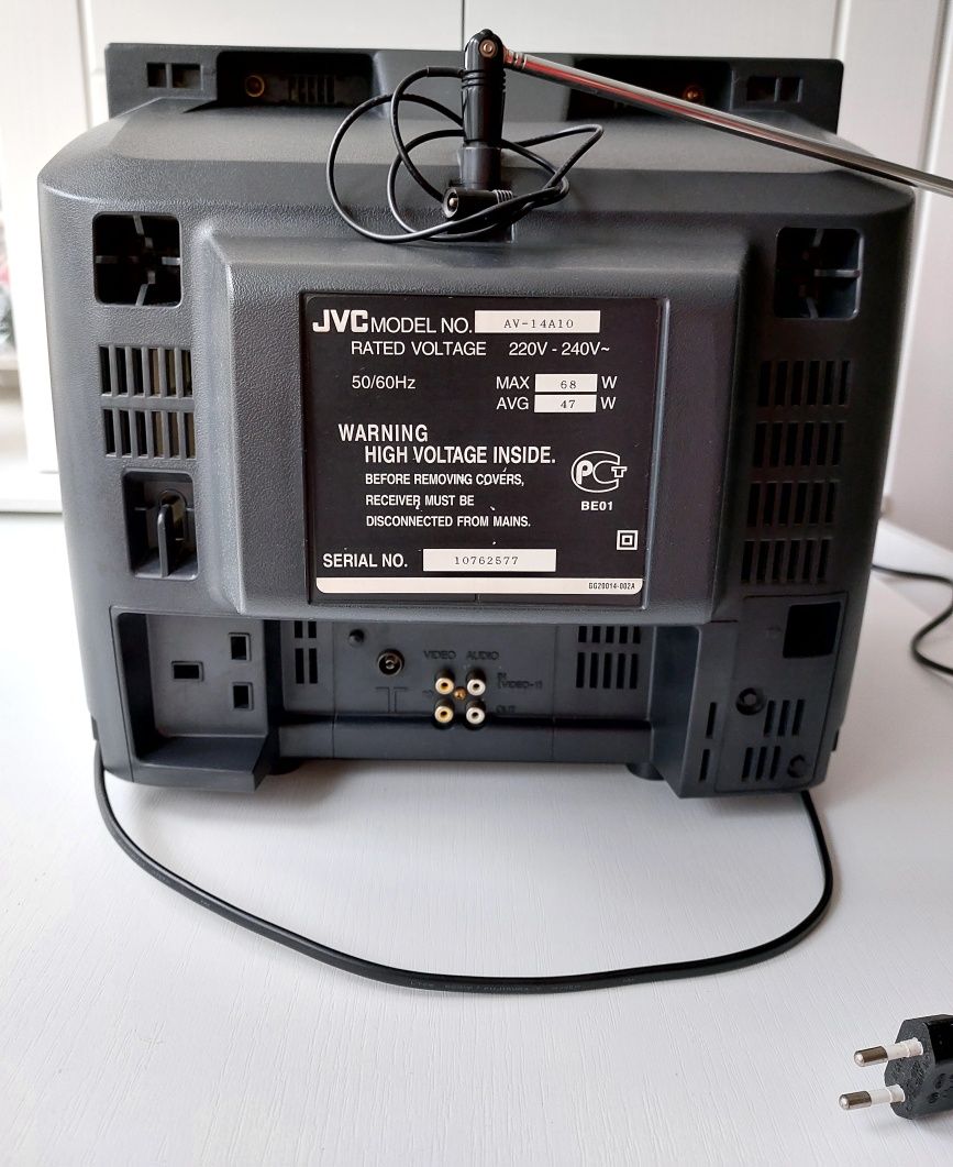 Телевизор JVC. MODEL NO AV-14A10.

AV-14A10