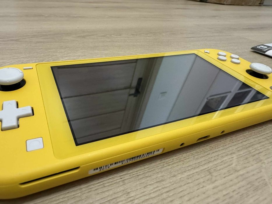Nintendo Switch Lite komplet