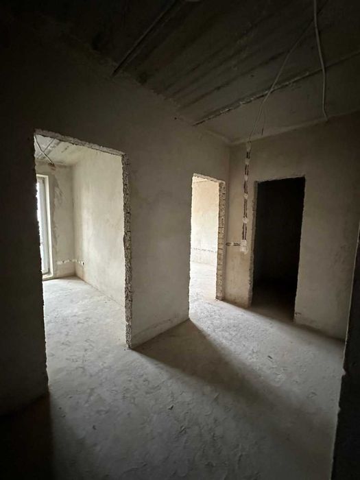 Центр! Здана квартира, 74.5 м2 на 7 поверсі , сирець.