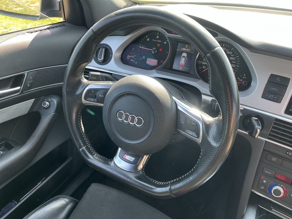 AUDI A3 S3 8P A4 S4 B6 B7 A6 S6 C6 A8 S8 D3 kierownica poduszka SLINE