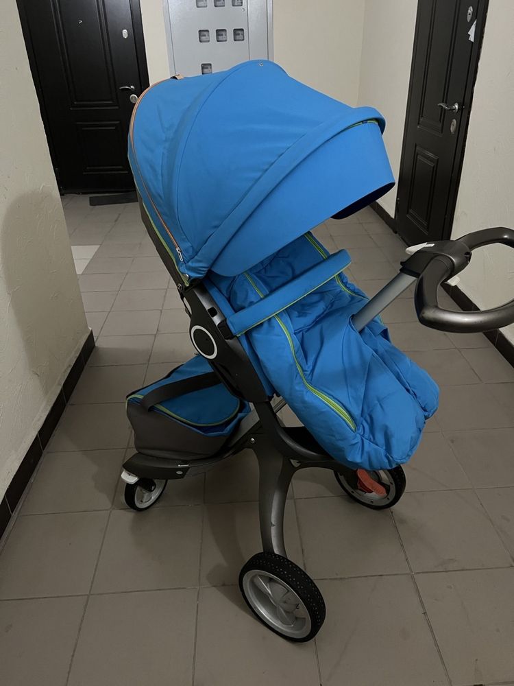 Коляска Stokke Xplory V4