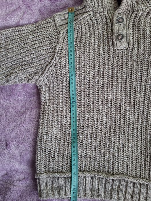 Sweter  chłopięcy 122-128