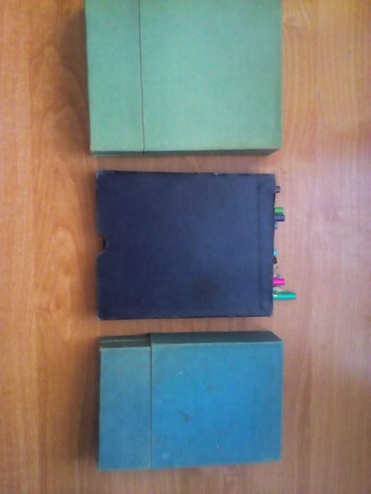Kredki artystyczne Toison d'or Polycolor 3817 i Intercom set