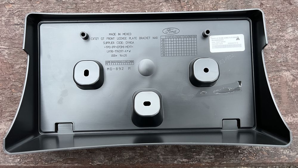 Рамка для номерів США Ford mustang mach-e оригінал