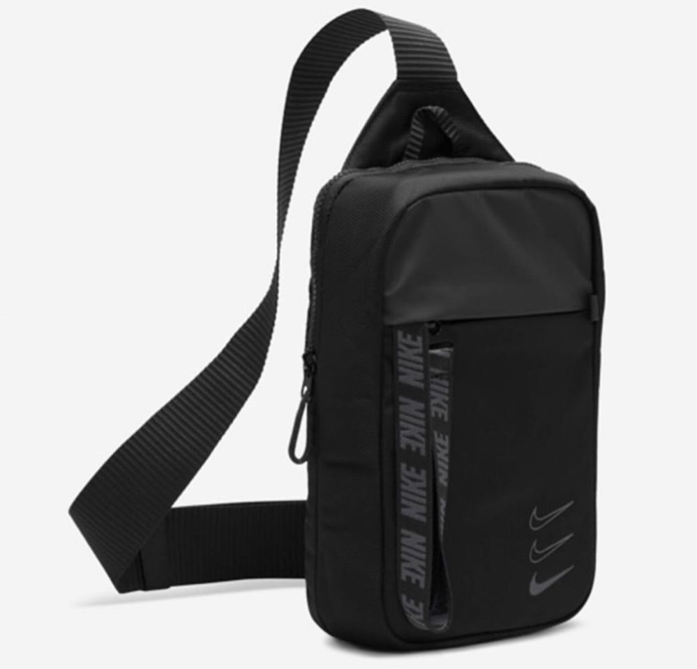 сумка Nike Sportswear Essentials Hip Pack (5L) BA6144-011