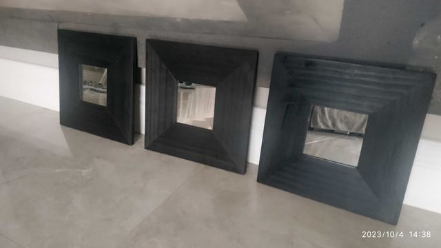 3 lusterka czarne IKEA kwadratowe, rama sosnowa, obrazki