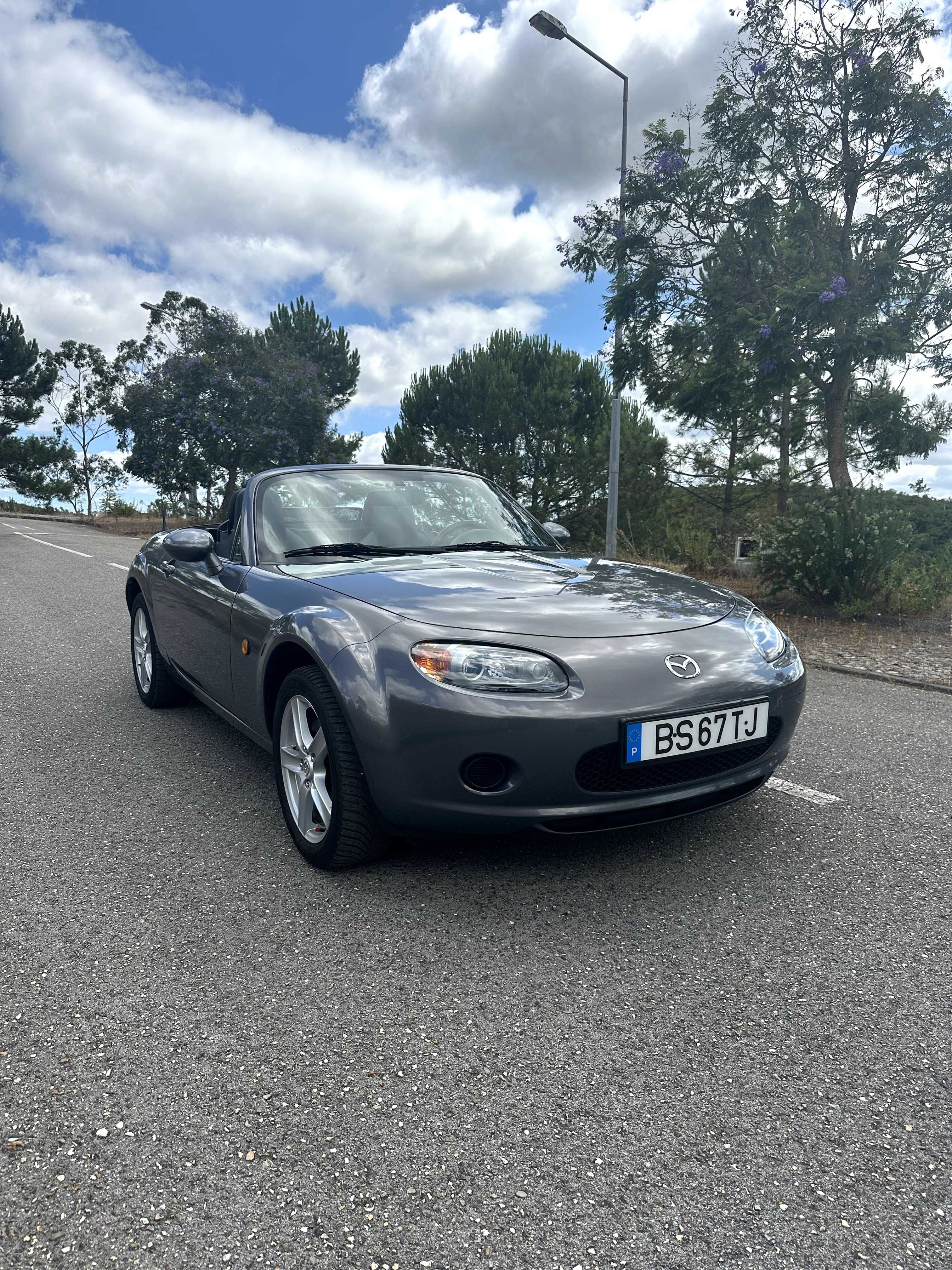Mazda MX-5 NC MZR 1.8 Exclusive