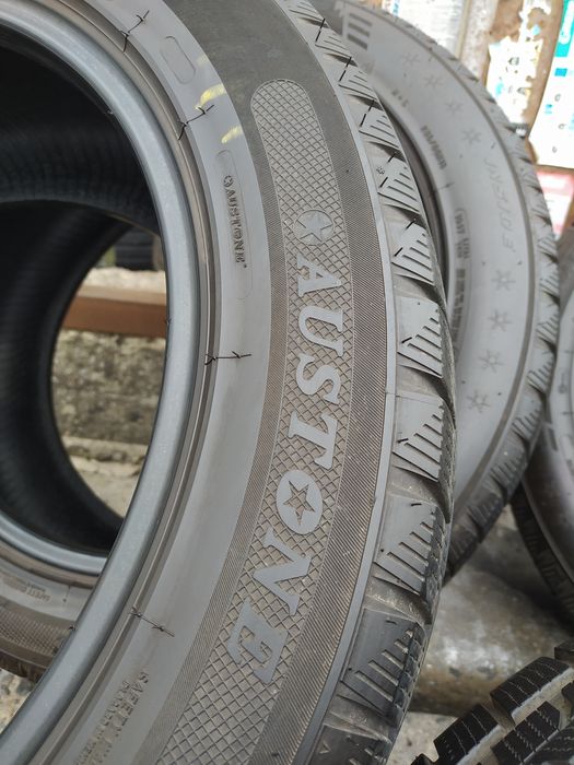 235/55/18 шини зимові Austone