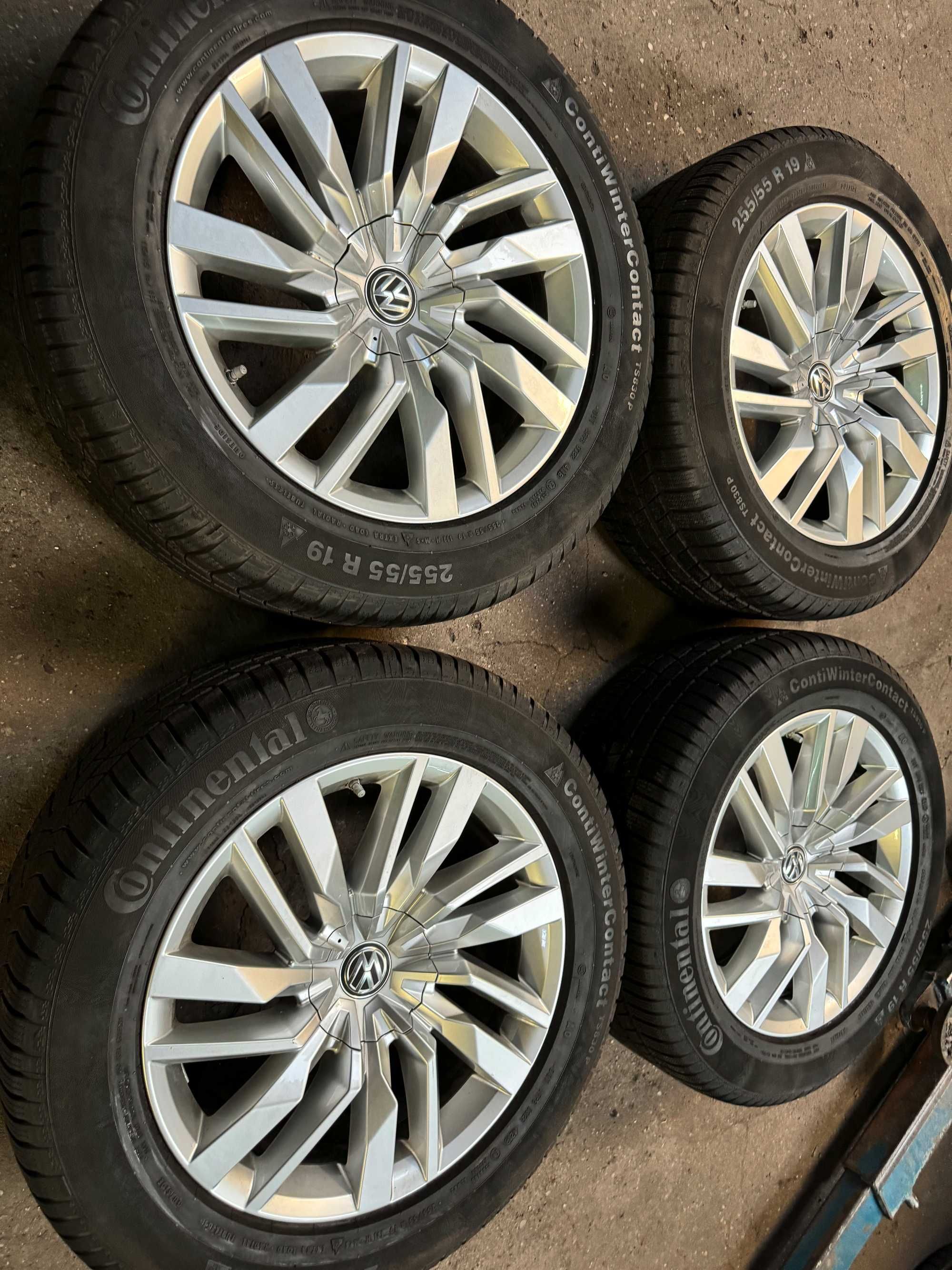 Koła 19 alufelgi oryginalne VW 5x112