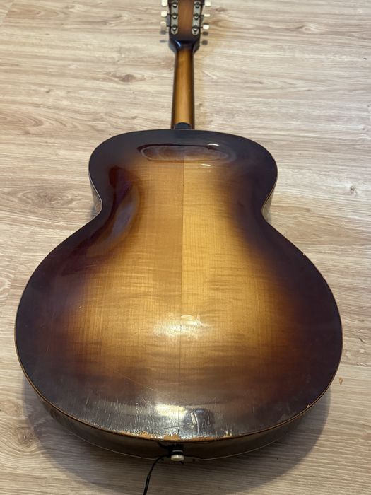 Gitara elektryczna elektroakustyczna jazzowa hofner