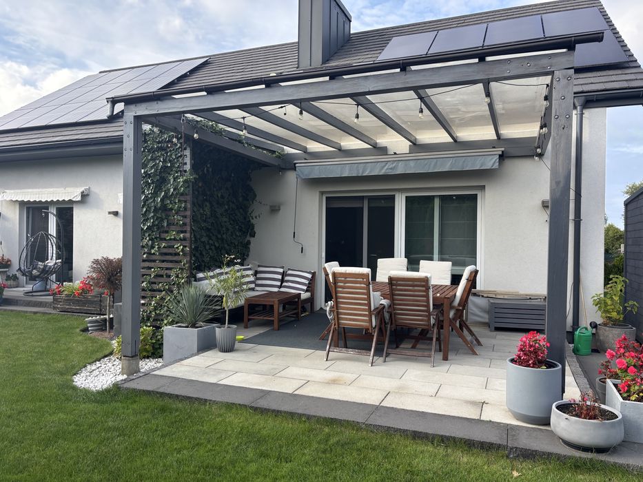 Zadaszenie tarasu drewniane z poliweglanem litym 4.6x4