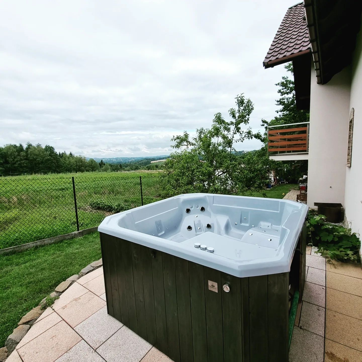 Jacuzzi ogrodowe balia wanna spa