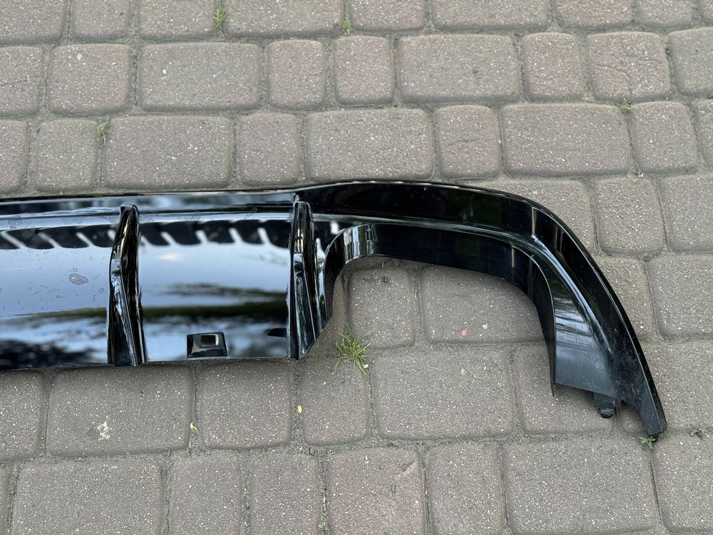 VW Volkswagen Golf 8 VIII R R-Line Spoiler Dyfuzor Zderzak Tylny Tył