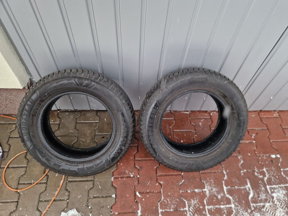 Opony zimowe Goodyear Ultra Grip 9+ 196/65 R15 91T
O
Czytaj więcej: ht