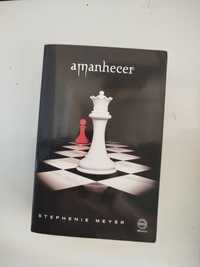 Livro Amanhecer de Stephenie Meyer