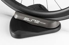 Інтерактивна підставка ELITE STERZO Smart призначена для Zwift