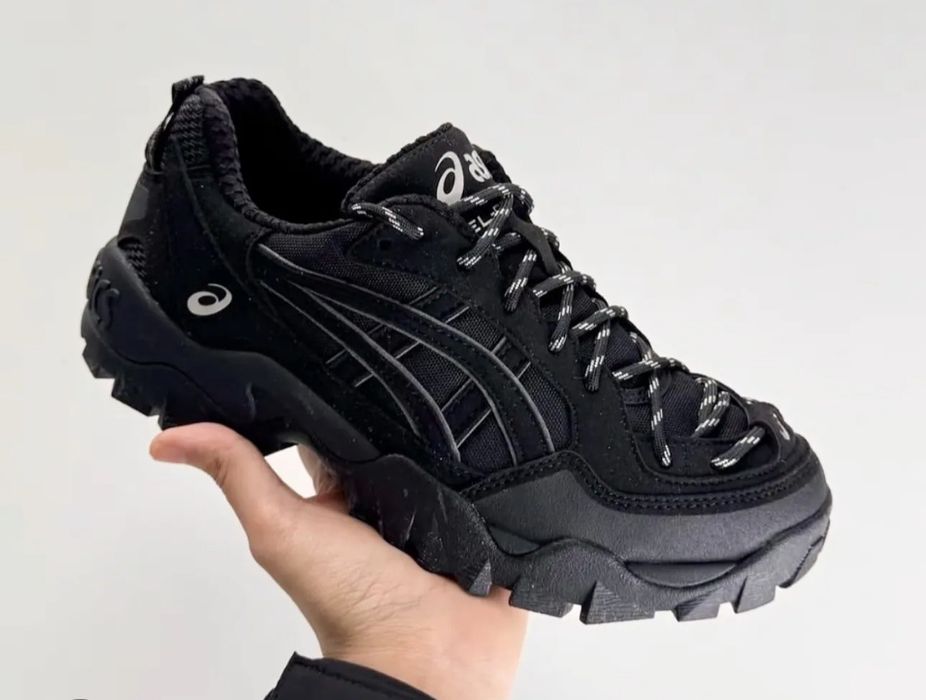 ASICS gel pickax black, 41-45