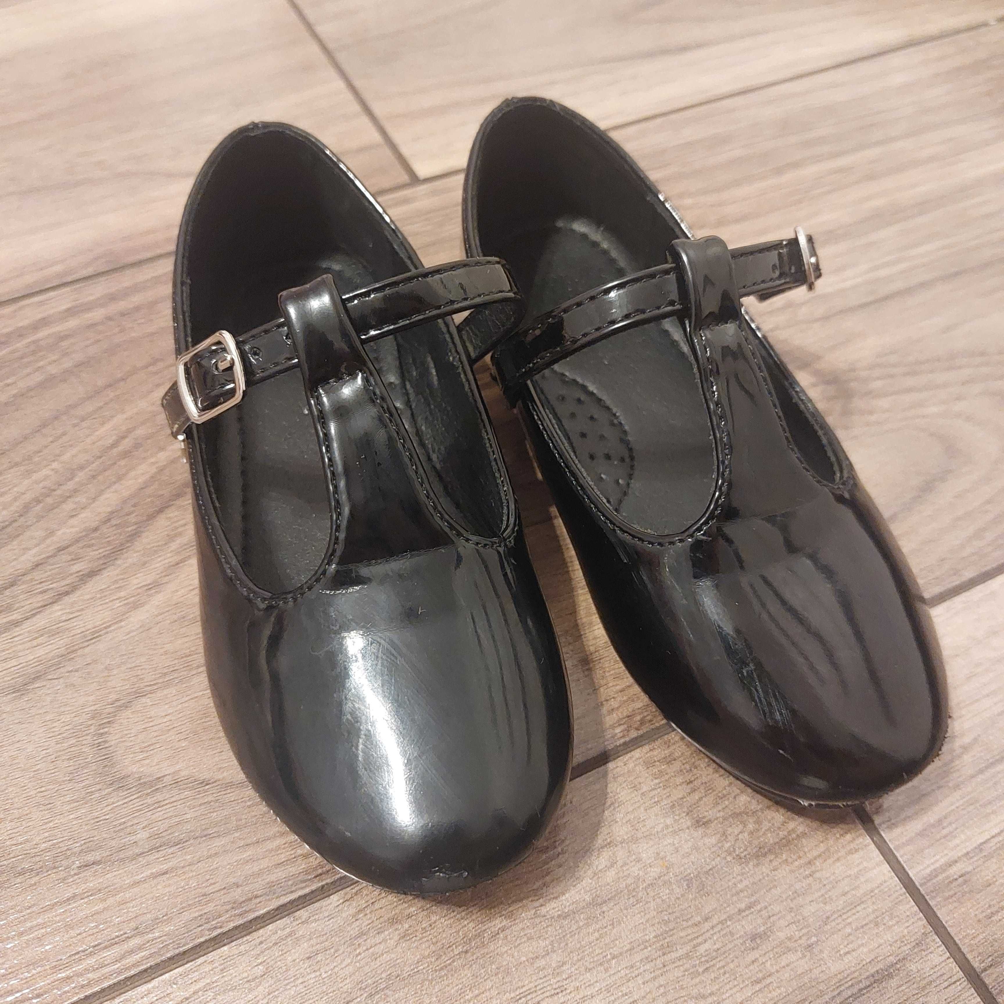 Czarne lakierki pantofle balerinki  dla dziewczynki r 27 nelli blue
