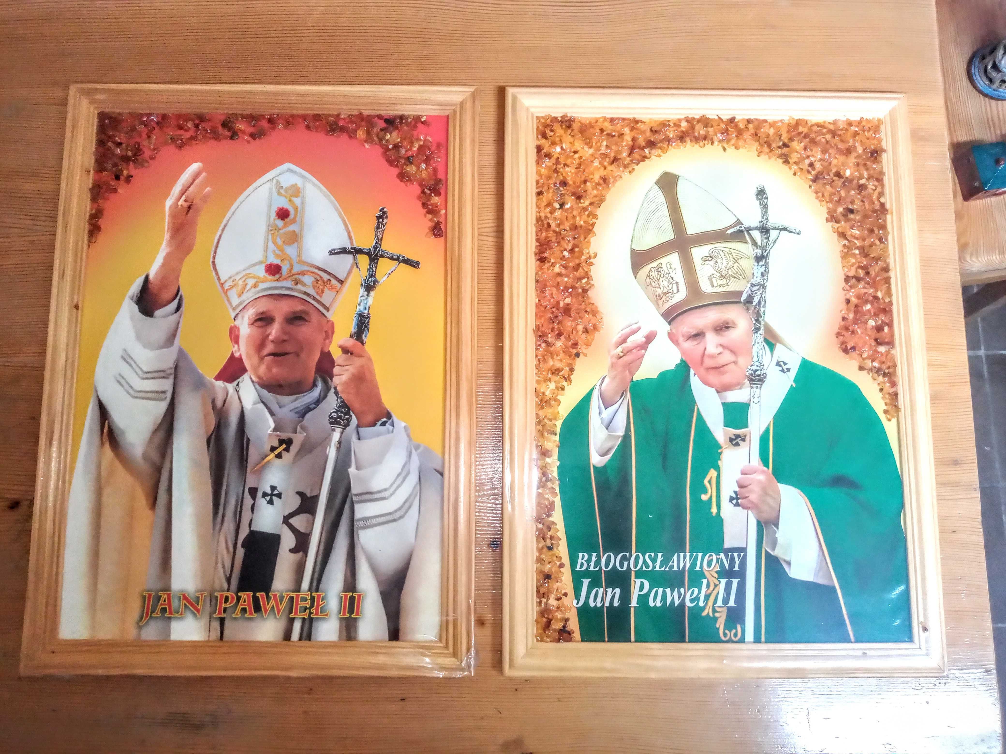 Jan Paweł II obrazek w ramce z bursztynami
