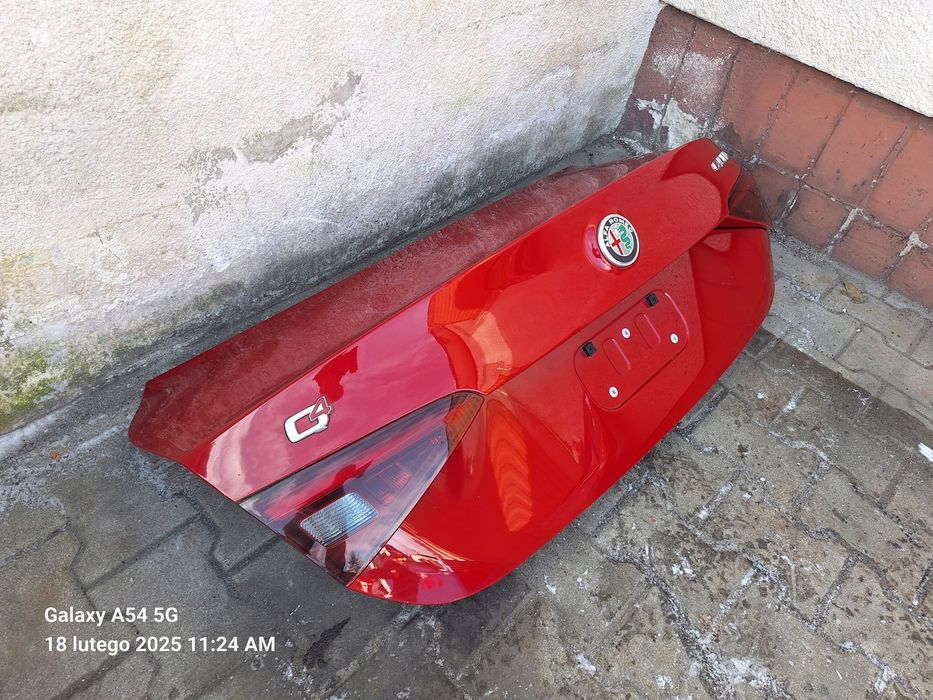 Alfa romeo giulia QV 15-22 klapa tylna tył kompletna lampy