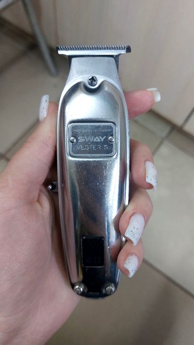 Продам оригінальний тример