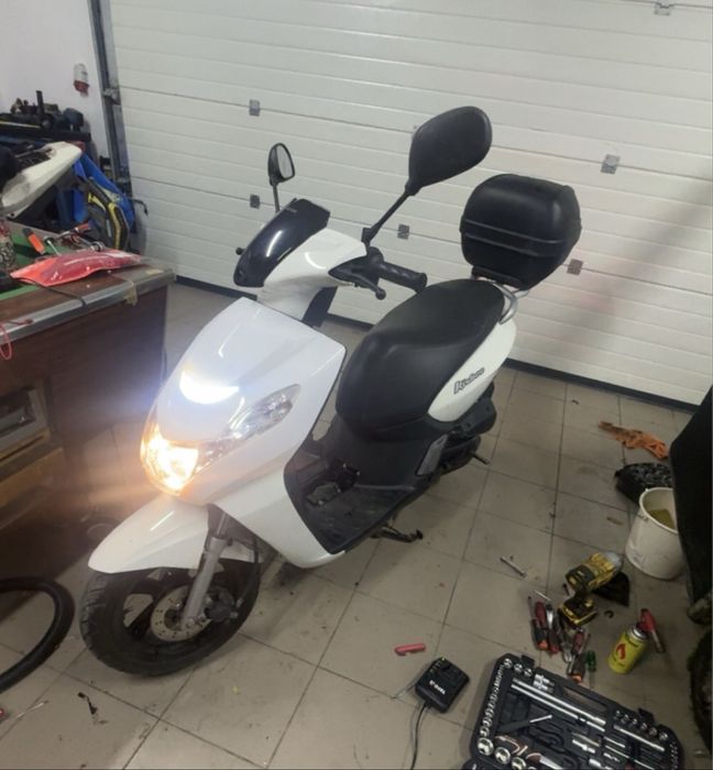 Peugeot kisbee 2019 posiadam częsci