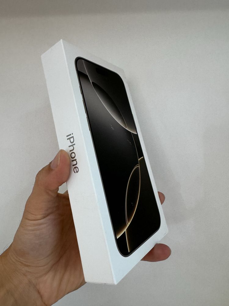 iPhone 16 Pro Max 256Gb -> Novo / Selado