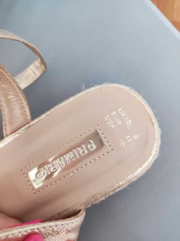 Primark r 41 ciekawe sandały wiązane na łydce