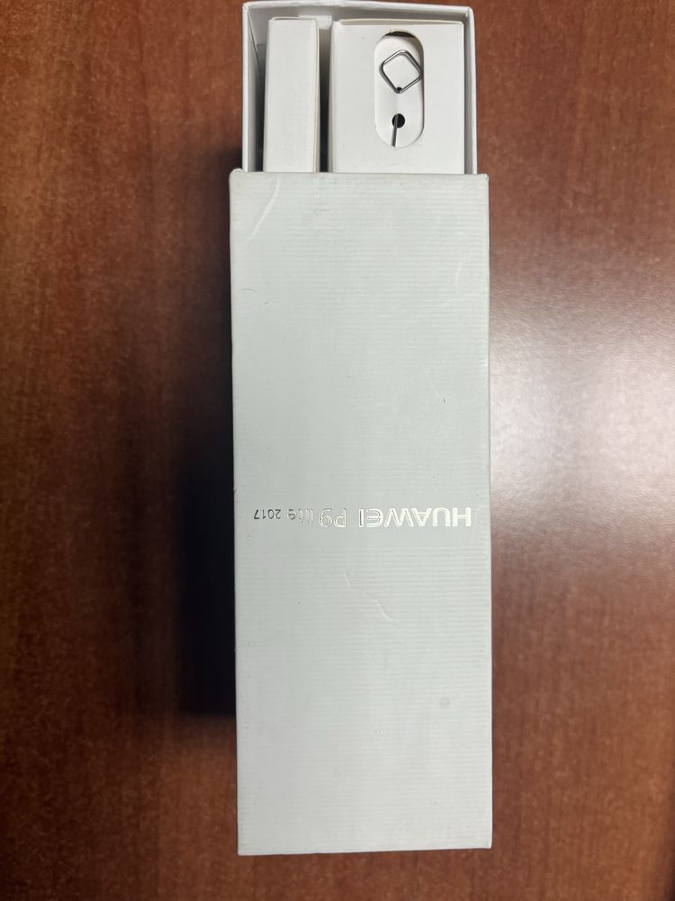 Pudełko po HUAWEI P9 lite
