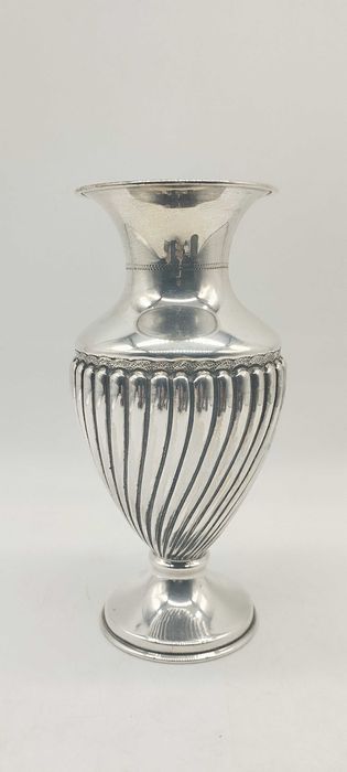 Jarra em prata águia