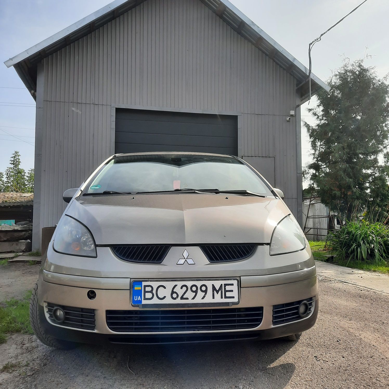 Продам Mitsubishi colt...