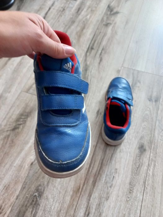 Buty Adidas r. 34