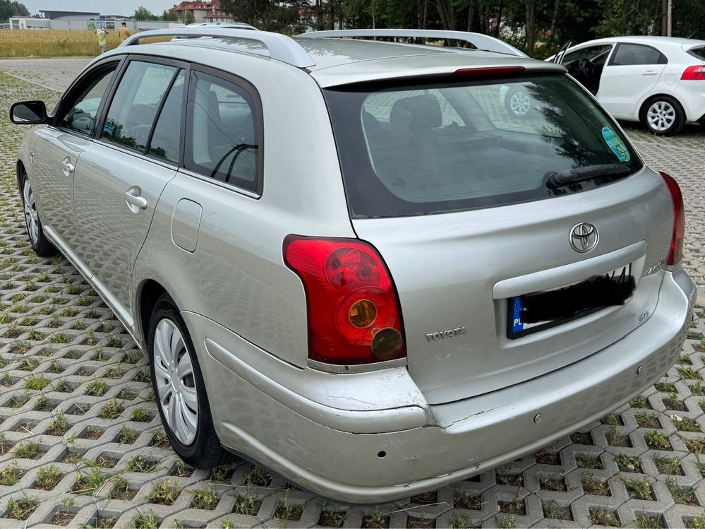 Toyota avensis 2.0d d4d