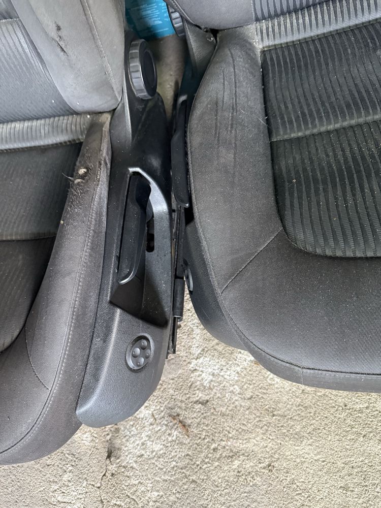 Fotele audi a4 b8