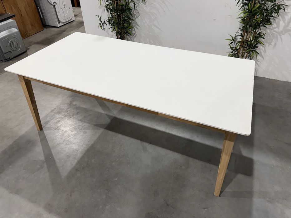 Ładny duży stół skandynawski drewniany super stan dowóz wysyłka