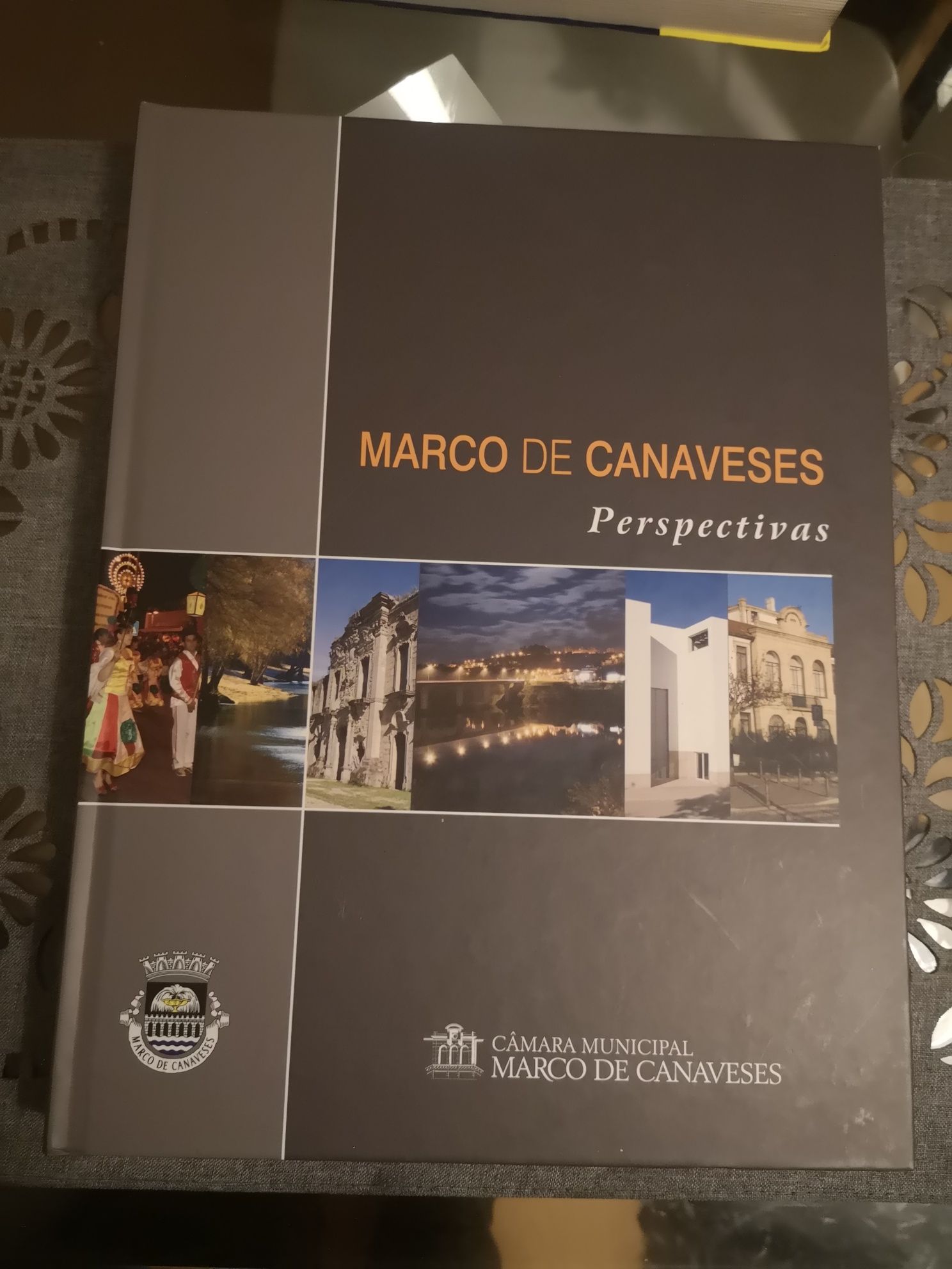 Livro autografado Perspectivas Marco de Canaveses