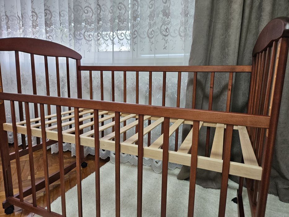 Дитяче ліжко-колиска (гойдалка) з матрацом