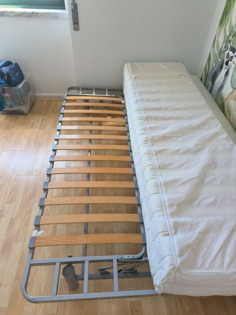 Sofá cama IKEA 1,40x2,00m

Colchão u