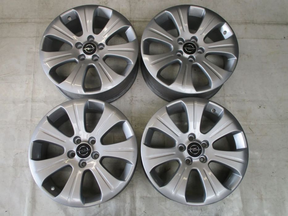 FELGI ALUMINIOWE 17 OPEL ASTRA III ZAFIRA A B COMBO C CORSA C VECTRA C ET39
