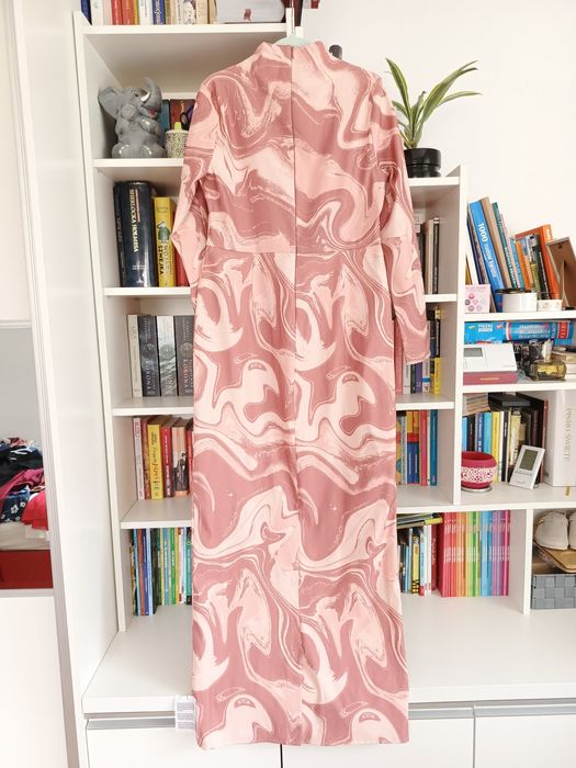 Sukienka, ASOS, 18/46, brudny róż, beż, długi rękaw, długa, elastyczna