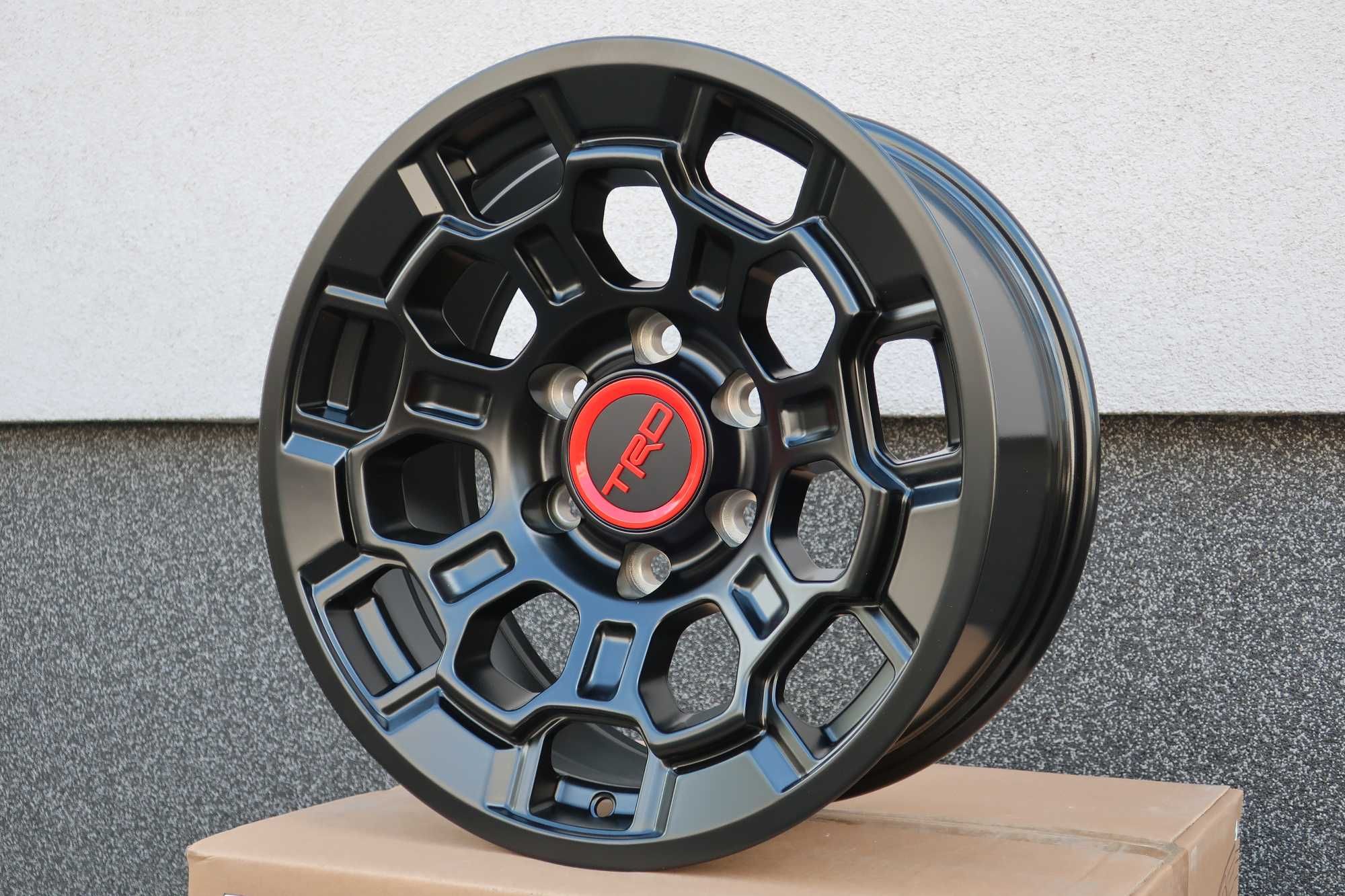 alu felgi 17 x8 6x139,7 TRD replika TOYOTA lan cruiser fj hilux 106,1