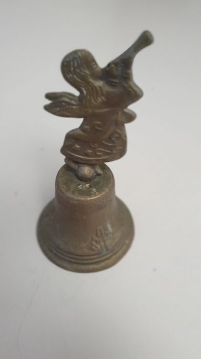 Dzwonek mosiężny 200g.