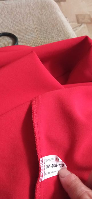 Плаття нарядне червоне р,54