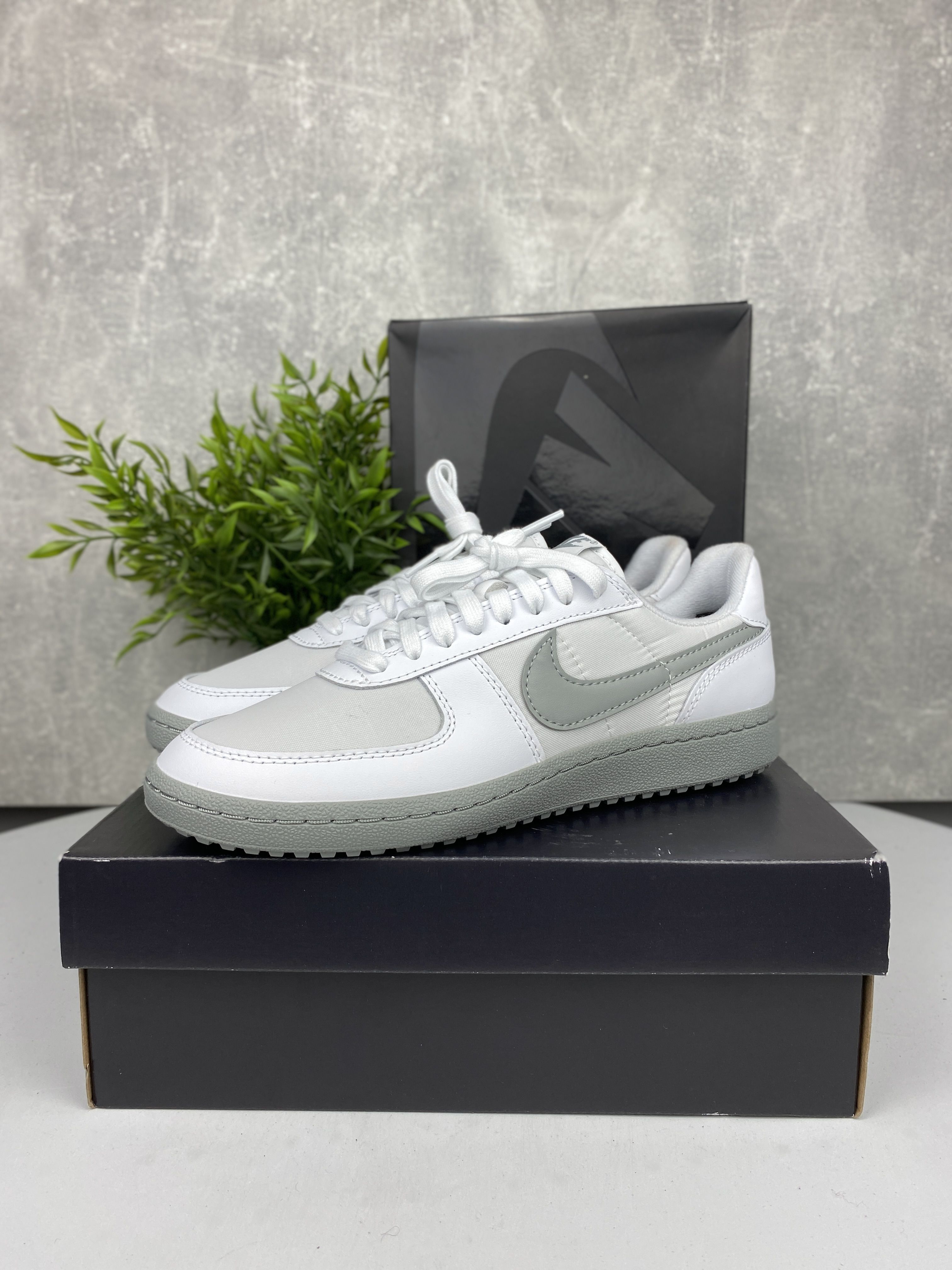 Nowe / buty sneakersy / Nike / Field General 82 SP / r. 41 n104