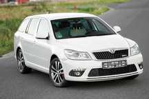 Skoda Octavia Udok. PRZEBIEG BiXenon pdc 2 kmpl kół VRS