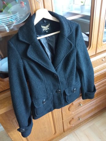 Zimowy krótki płaszcz damski z wełną, rozmiar S/M, czarny.