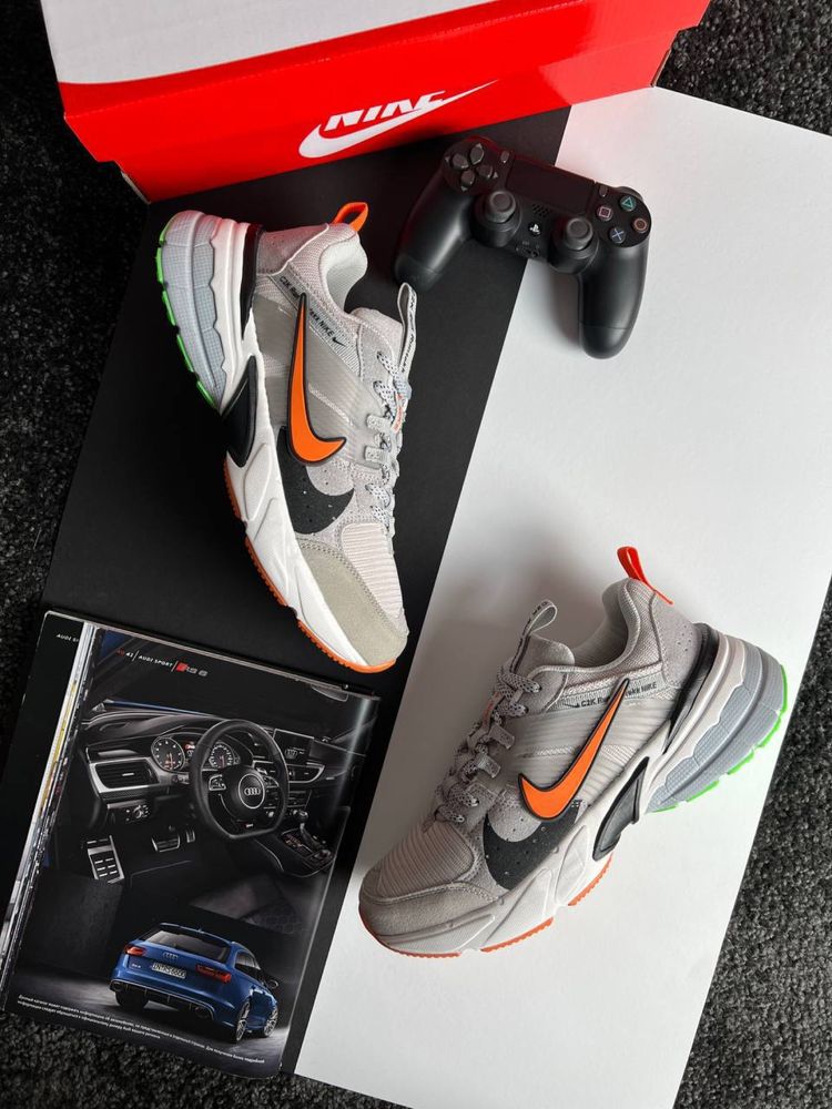 Чоловічі кросівки найк рантек Nike C2K Run Runtekk Light Grey [41-45]