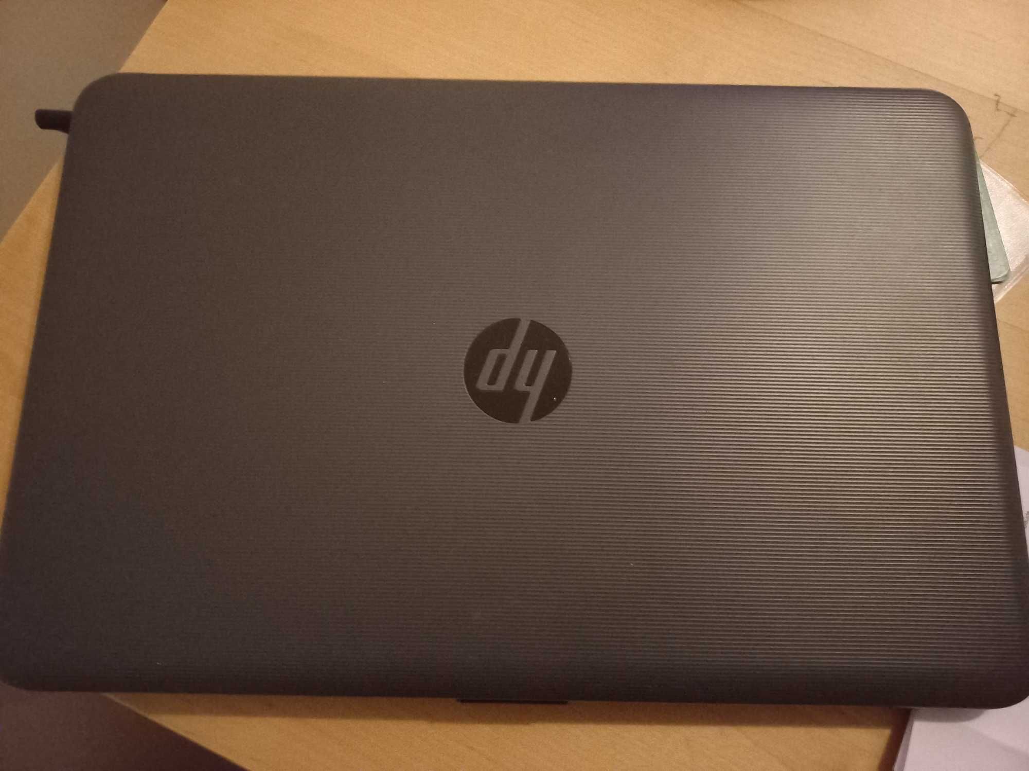 Portátil HP I5 8G 1T